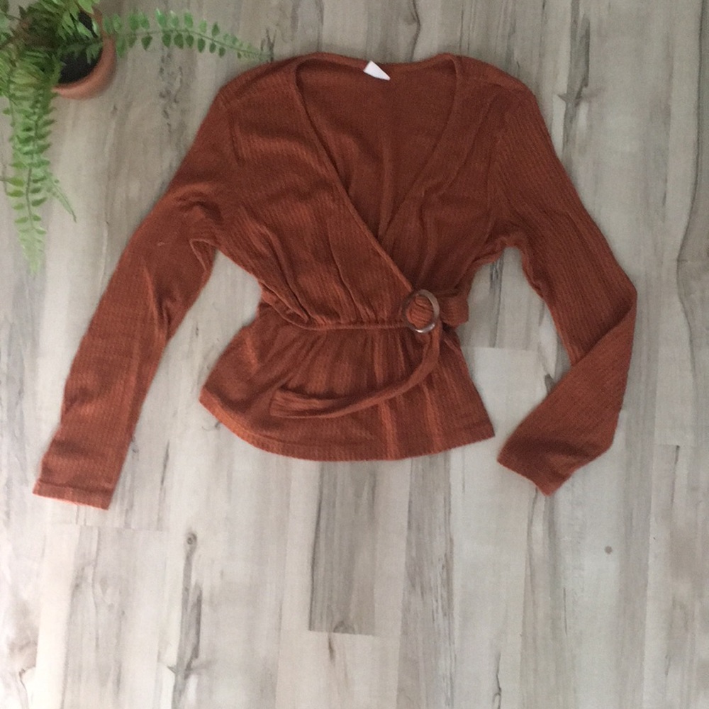 Pretty long sleeved shirt
